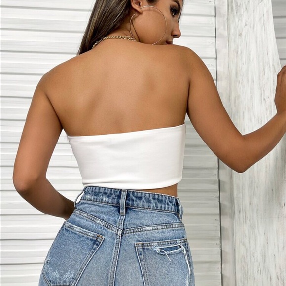 {SOLD} solid corset crop top sleeveless pullover - Picture 2 of 5